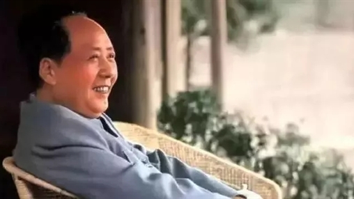 紀念毛澤東同志誕辰126周年！致敬一代偉人！